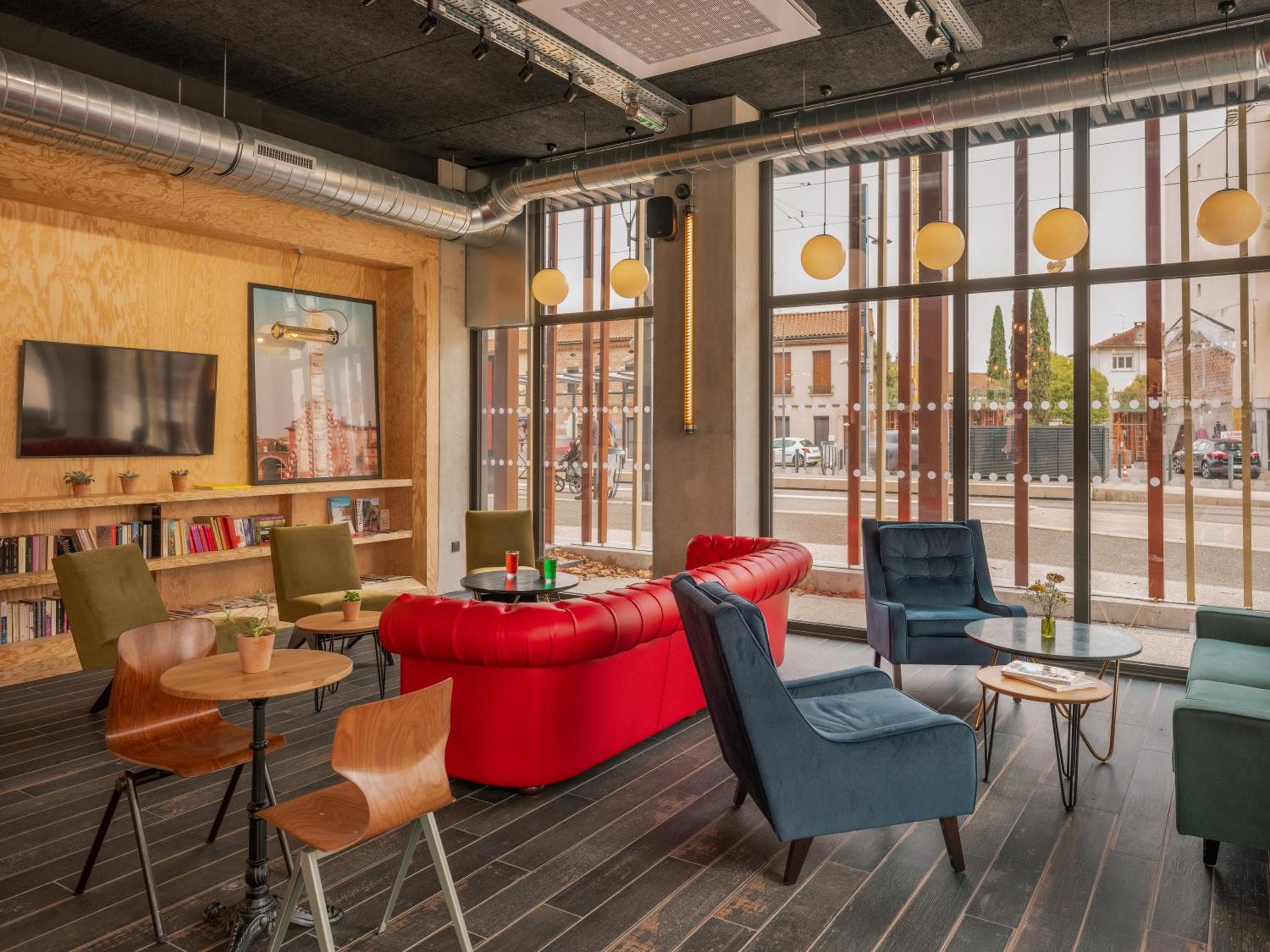 Eklo Hotels Toulouse Cartoucherie Zénith