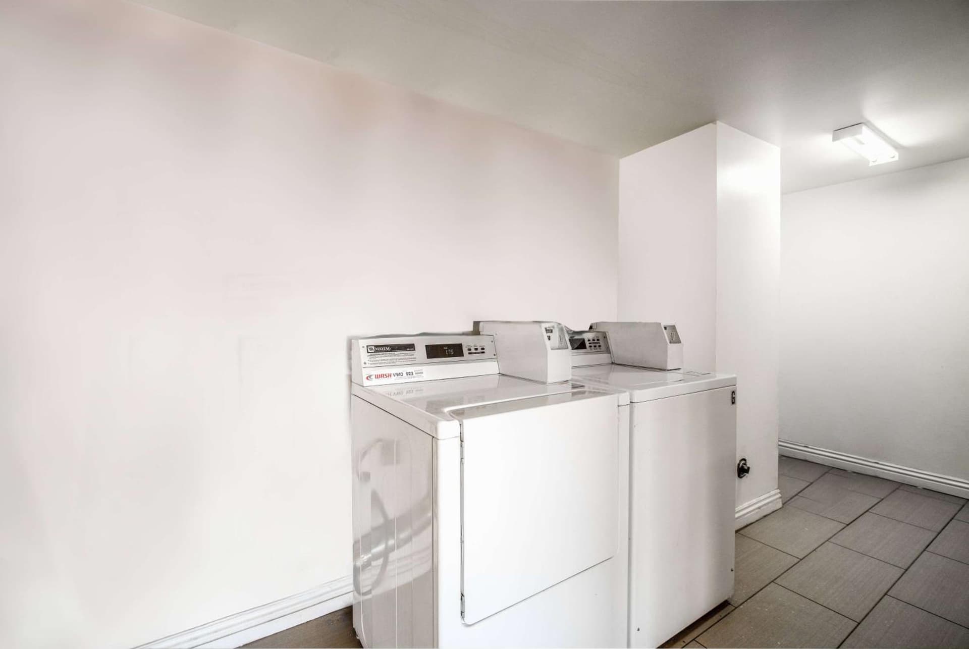 Travelodge Inn & Suites by Wyndham Bell Los Angeles Area