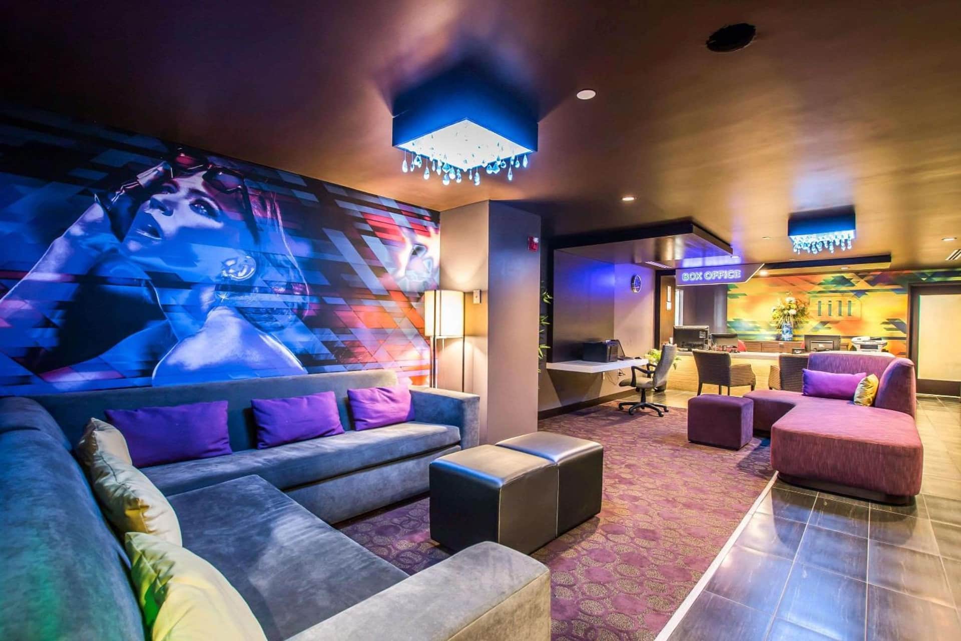 Tilt Hotel Universal/Hollywood