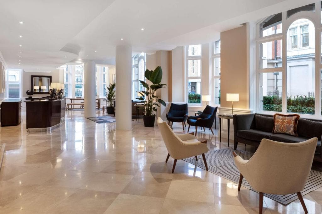 Radisson Blu Hotel, London Tottenham Court Road